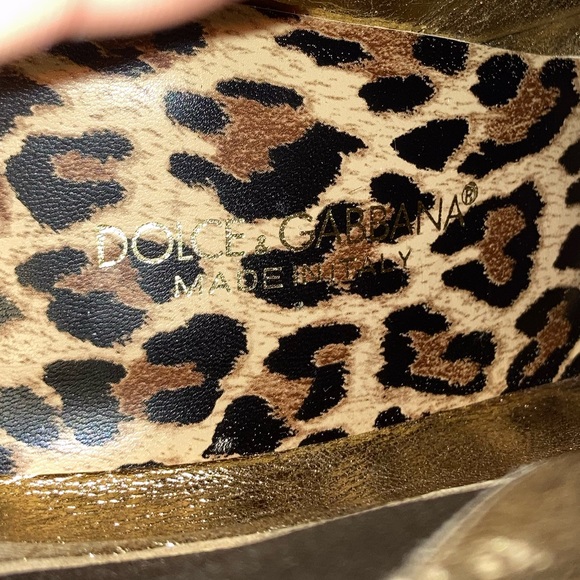 Dolce & Gabbana Red and Black Bootie Boots, size 40, fit like a 9 - Picture 8 of 10